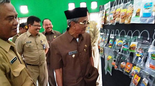 Bupati Banjar Pantau Langsung Rumah Kemasan di Indra Sari