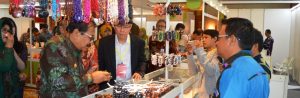 Stand Disperindag Kab. Banjar di International Surabaya Jewellery Fair (SJF) 2014