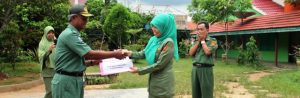 Bantuan Mesin Potong dan Gurinda  untuk praktek muatan lokal di SMKN 1 Martapura