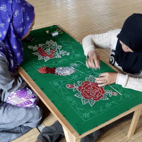 PELATIHAN AIRGUCI DI AULA DEKRANASDA