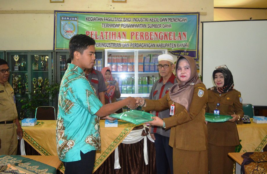 PELATIHAN PERBENGKELAN TAHUN 2019 DI SMK DARUSSALAM