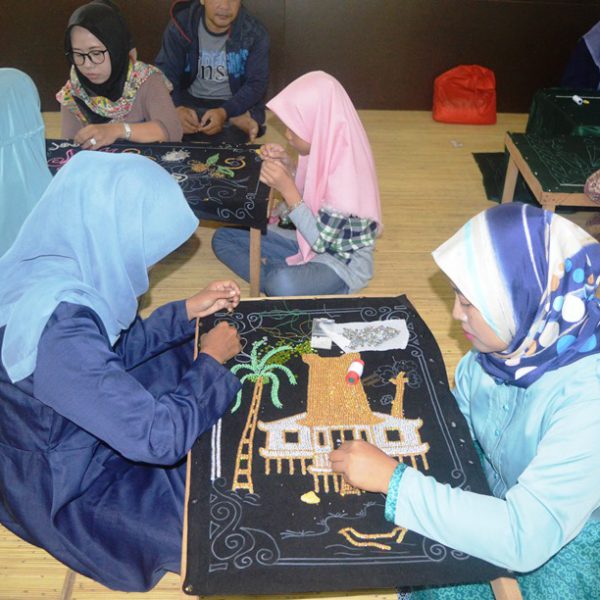 KETUA DEKRANASDA MEMBUKA PELATIHAN KETERAMPILAN AIRGUCI 2019