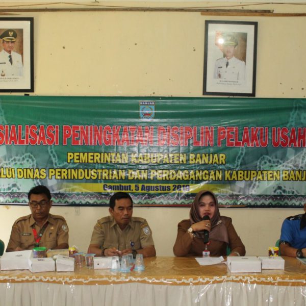 BIDANG PERDAGANGAN BEKALI PELAKU USAHA DENGAN SOSIALISASI