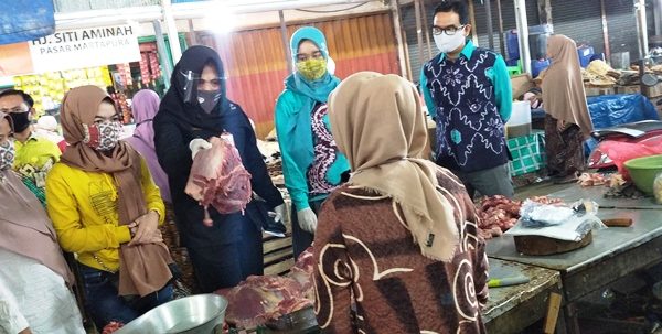 Disperindag Banjar Sidak Bapokting di Pasar Tradisional Martapura Jelang Lebaran