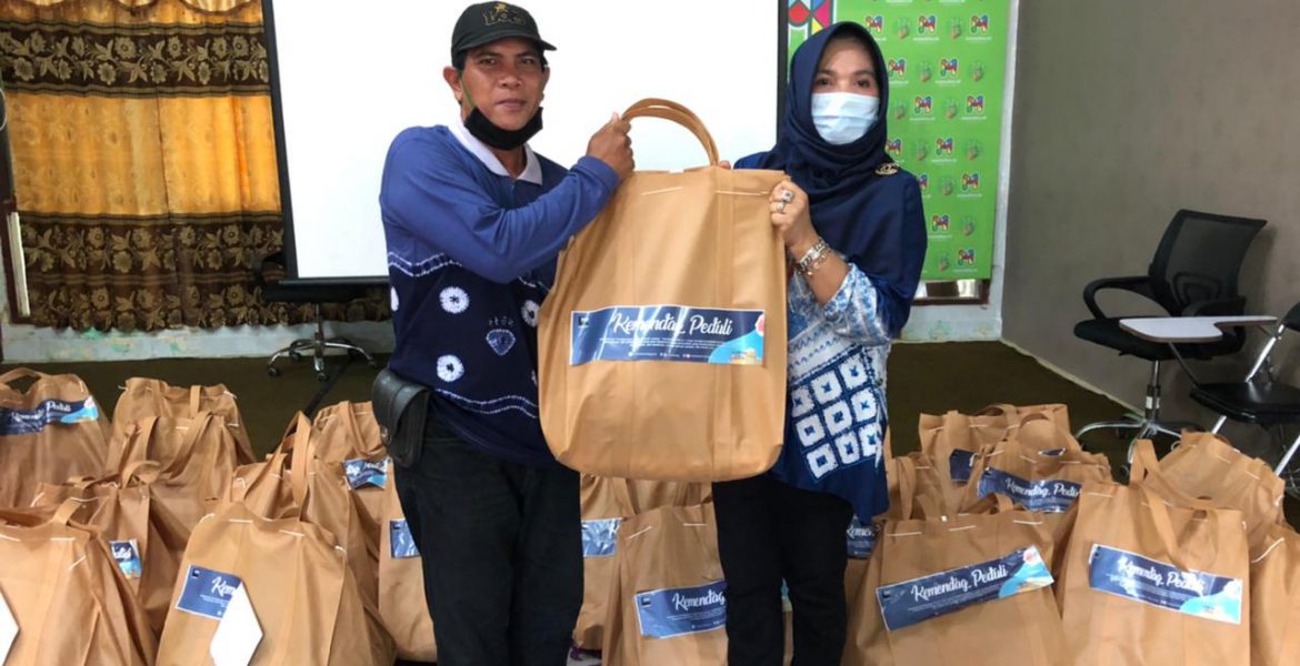 Kemendag RI Salurkan Bantuan 1.000 Paket Sembako di Kalsel
