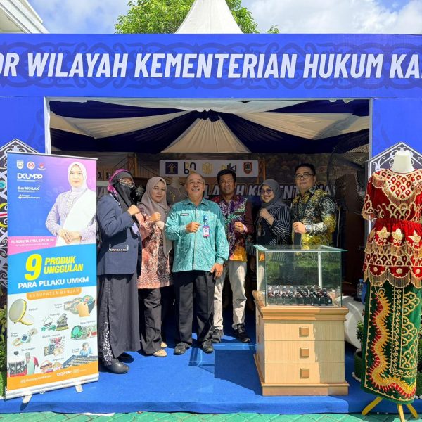 Produk Unggulan Arguci dan Batu Mulia Dipamerkan pada Mini Expo Pelayanan Hukum