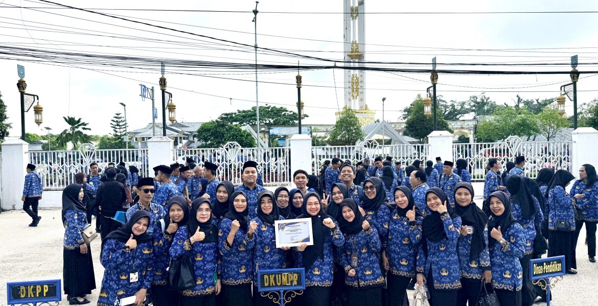Dinas Koperasi, Usaha Mikro, Perindustrian dan Perdagangan (DKUMPP) Kabupaten Banjar meraih Juara II sebagai Kontributor Berita InfoPublik Tahun 2025