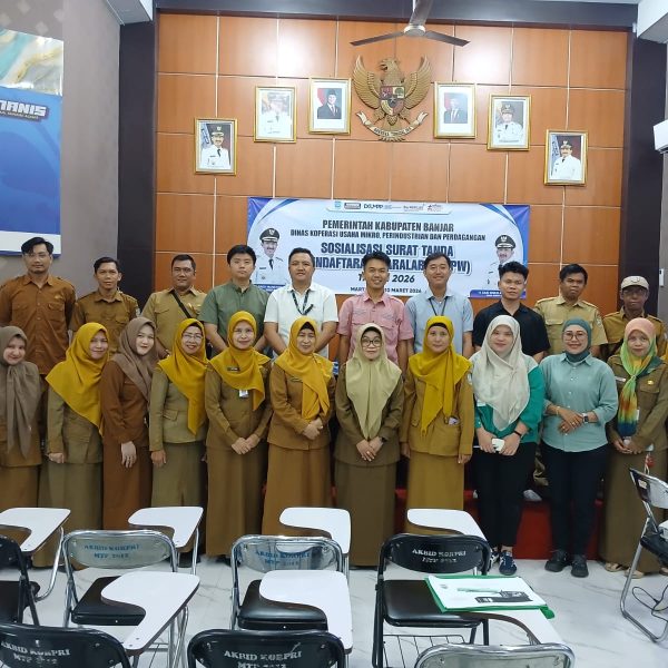 Tingkatkan Tertib Administrasi, DKUMPP Banjar Sosialisasikan STPW bagi Pelaku Usaha Waralaba