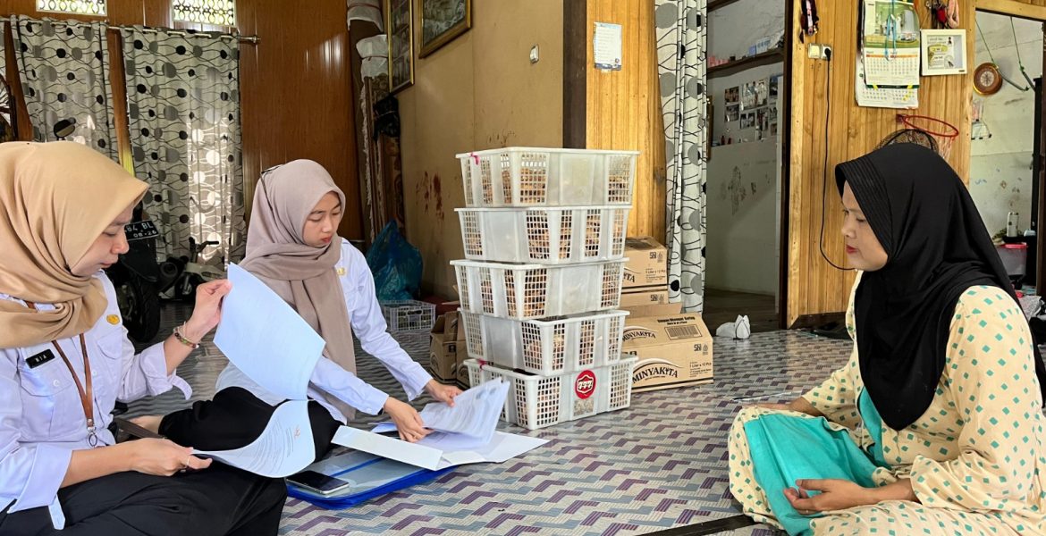 DKUMPP Laksanakan Wasdal dan Pembinaan Pelaku Usaha di Martapura Timur