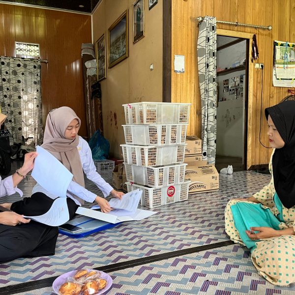 DKUMPP Laksanakan Wasdal dan Pembinaan Pelaku Usaha di Martapura Timur