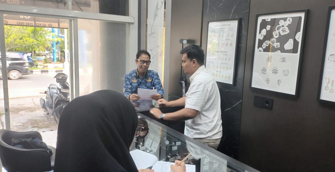 DKUMPP Banjar Tingkatkan Pembinaan IKM Melalui Kegiatan Wasdal di Martapura