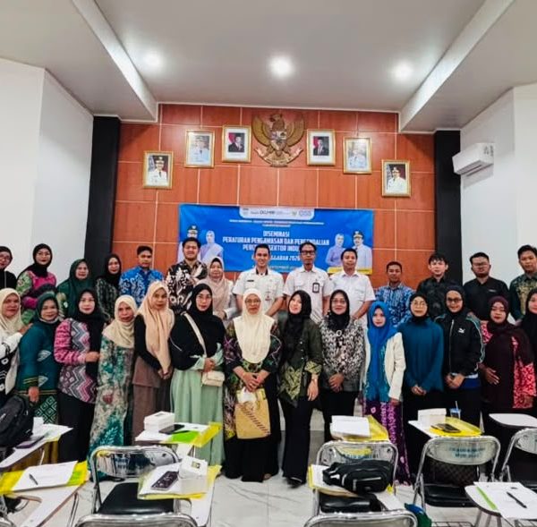 DKUMPP Banjar Lakukan Diseminasi Peraturan Pengawasan dan Pengendalian Sektor Industri kepada Pelaku Usaha dan IKM DKUMPP Banjar Lakukan Diseminasi Peraturan Pengawasan dan Pengendalian Sektor Industri kepada Pelaku Usaha dan IKM