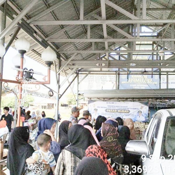 Pasar Murah Hari Ke-17 di Desa Dalam Pagar Berjalan Tertib dan Lancar Pasar Murah Hari Ke-17 di Desa Dalam Pagar Berjalan Tertib dan Lancar